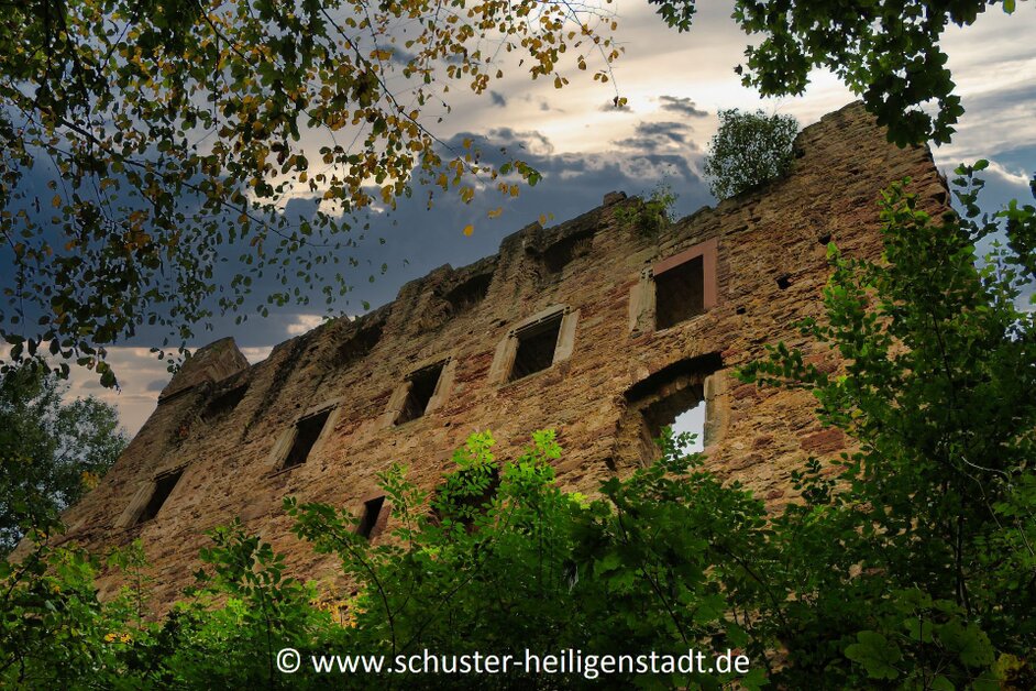Burgruine Hardenberg TS © www.heiligenstadt.net